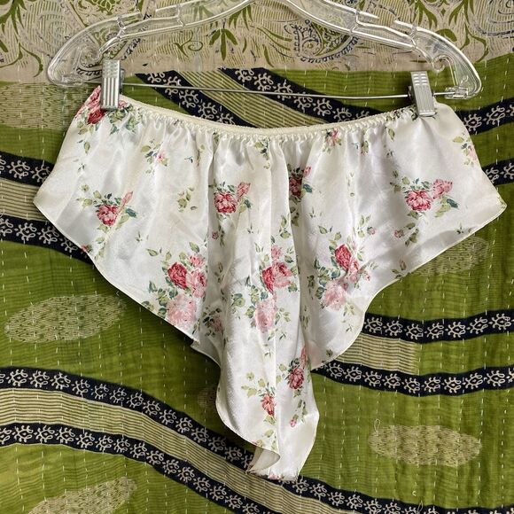 Rare Victoria’s Secret Gold Label 2 Piece Floral Pajama Set Size Small - Picture 8 of 14